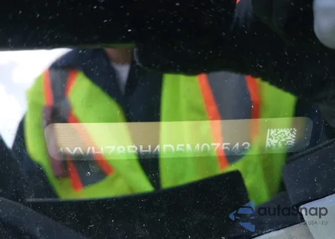 2013 Mazda Mazda6 I Sport из США, поврежденный, VIN 1YVHZ8BH4D5M07543